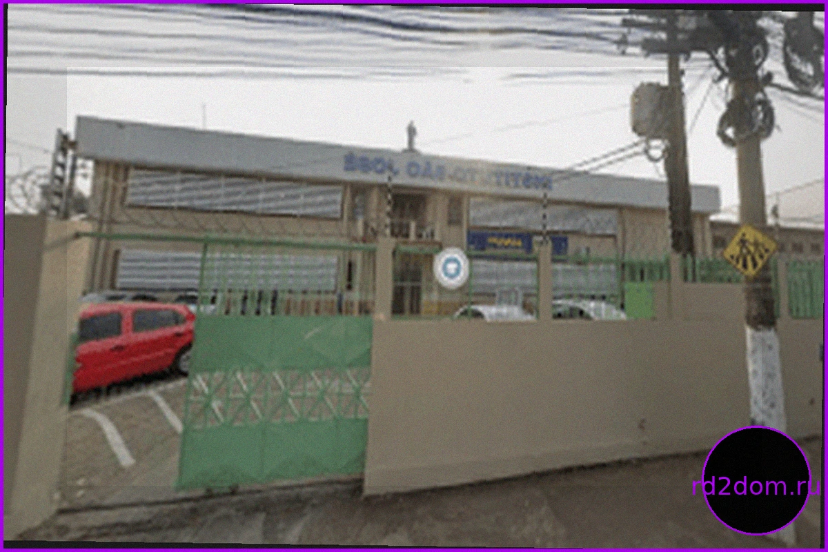 Подросток открыл стрельбу в школе Акри, убив двух сотрудниц