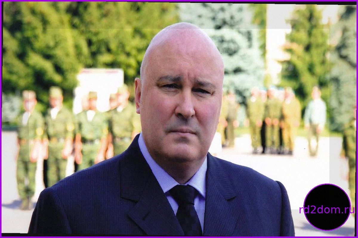 Экс-помощнику Жириновского запросили 8 лет лишения свободы по делу о мошенничестве